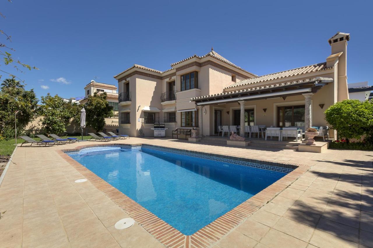 Villa Magnolia Marbella Exterior photo